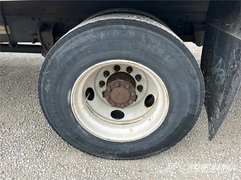 Hino 268 Skriňová nadstavba