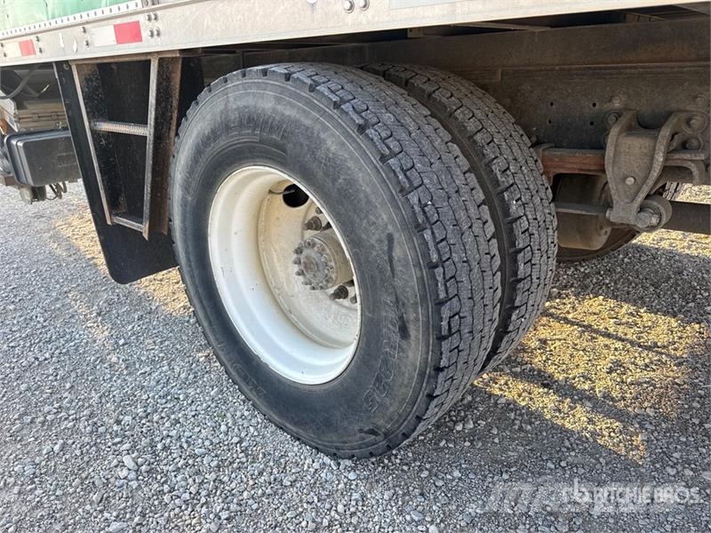 Hino 268 Camion Fourgon