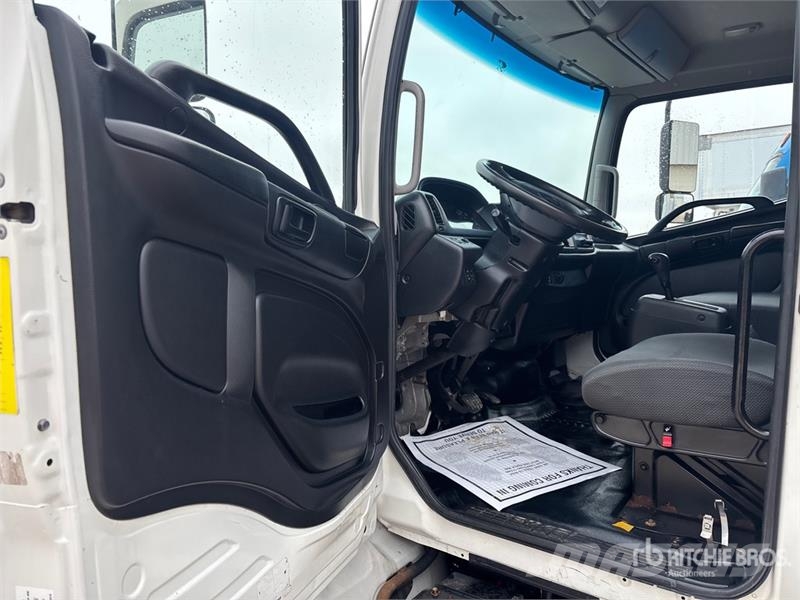 Hino 268 Furgons