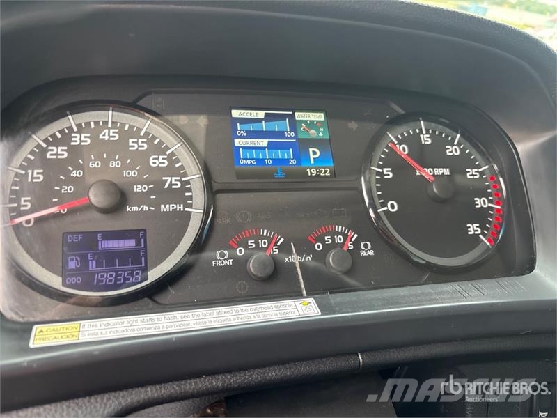 Hino 268 Furgons