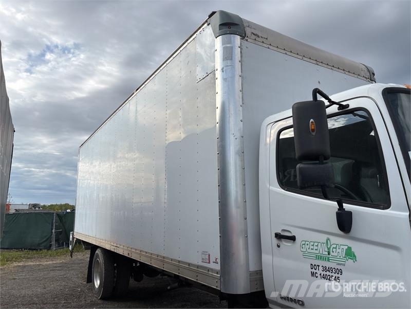 Hino 268 Kofferaufbau