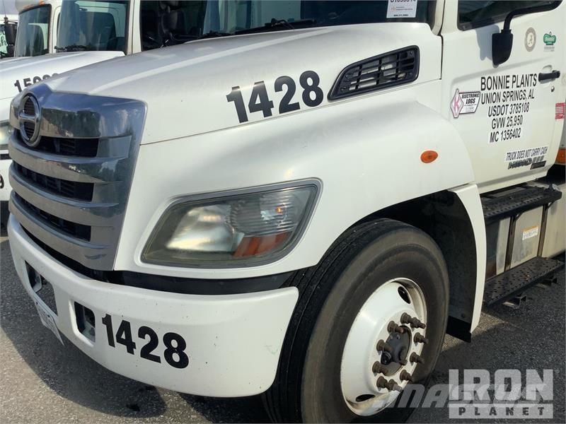 Hino 268 Box trucks