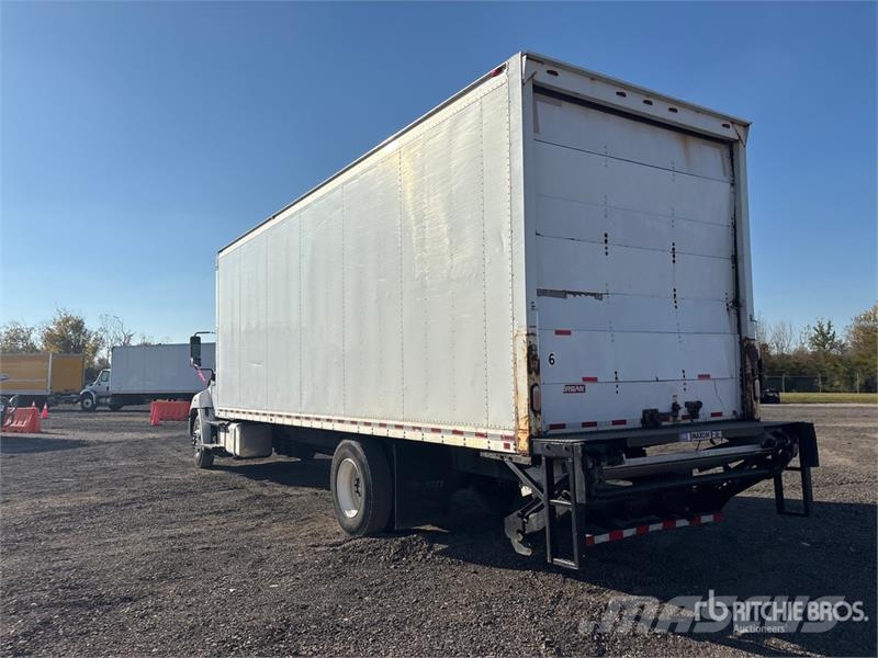 Hino 268 Грузовики-Фургоны
