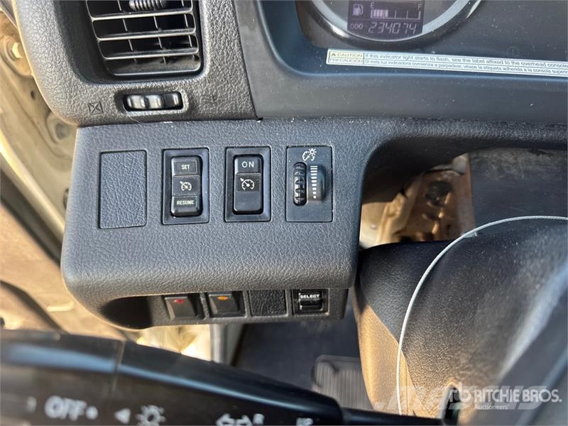 Hino 268 Camion Fourgon