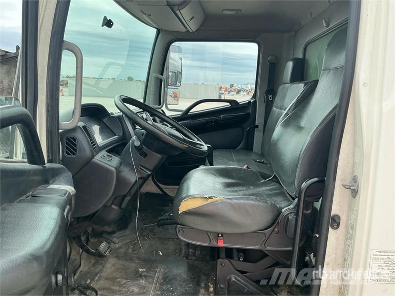 Hino 268 Skriňová nadstavba