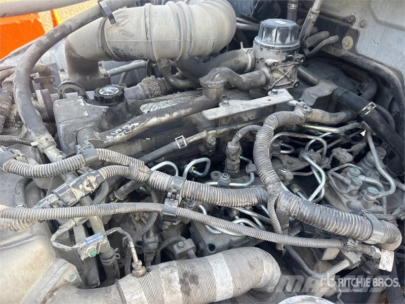 Hino 268 Camion Fourgon