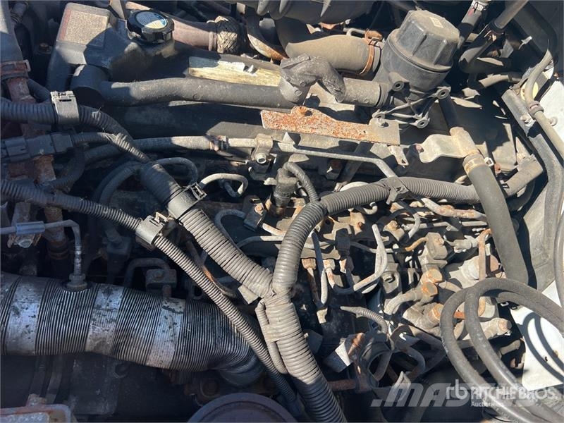 Hino 268 Фургони