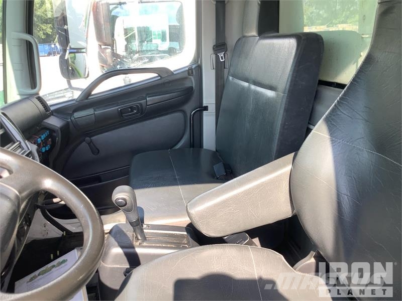 Hino 268 Box trucks