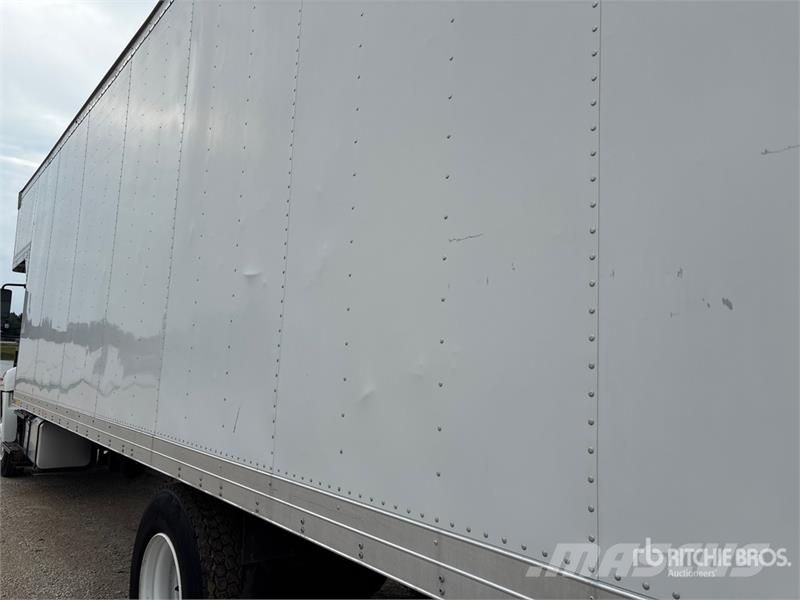 Hino 268 Bakwagens met gesloten opbouw