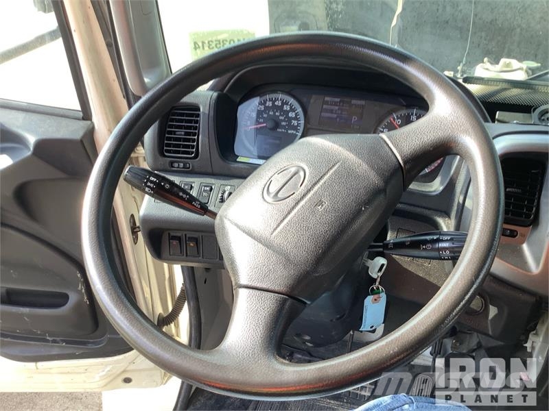 Hino 268 Box trucks