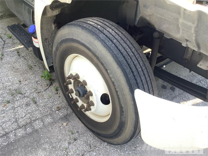 Hino 268 Box trucks