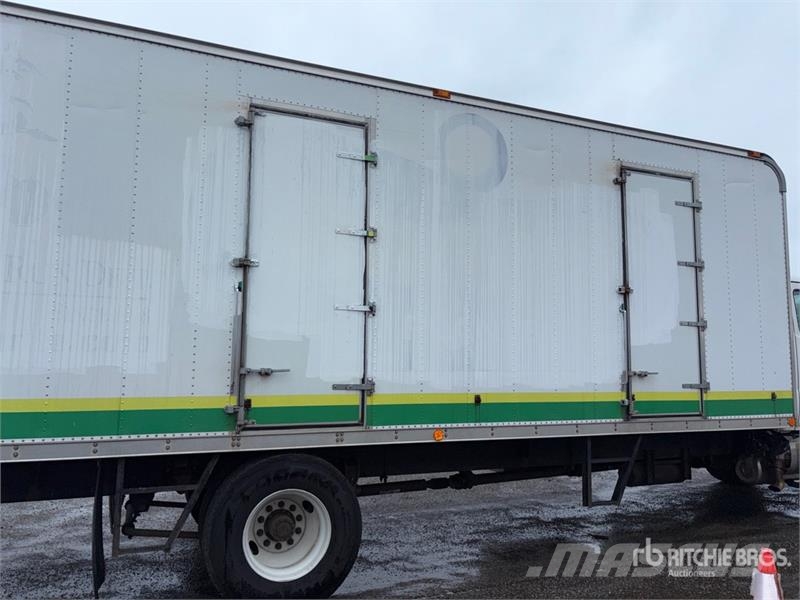 Hino 268 شاحنات ذات هيكل صندوقي