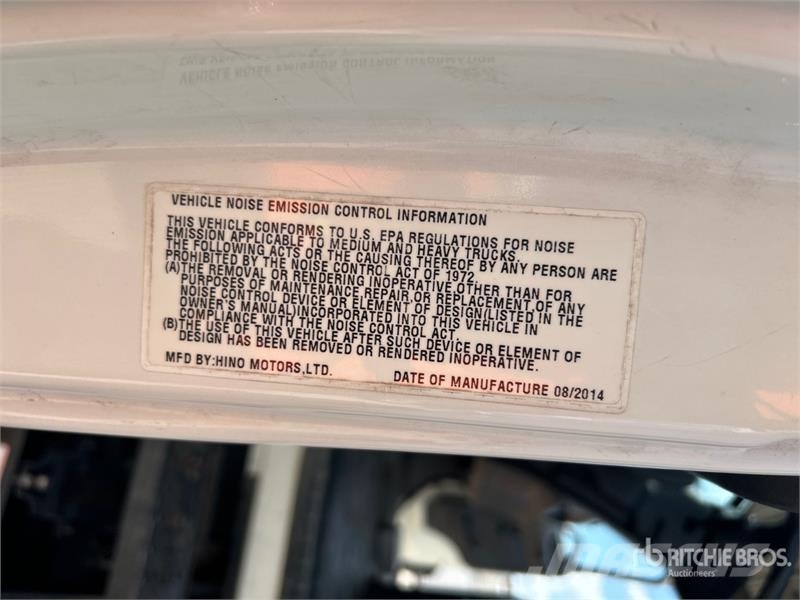 Hino 268 شاحنات ذات هيكل صندوقي