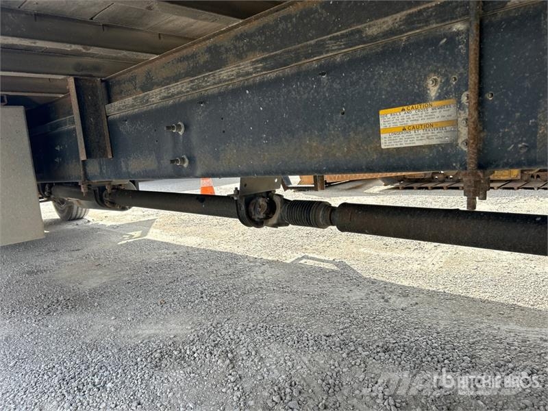 Hino 268 شاحنات ذات هيكل صندوقي
