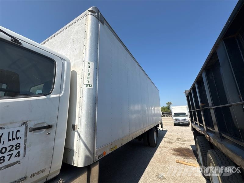 Hino 268 貨箱式卡車