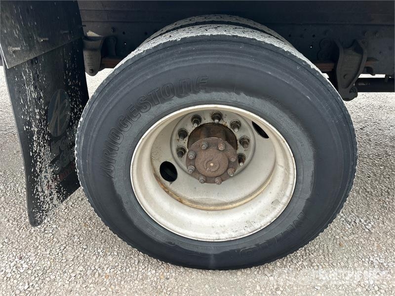 Hino 268 Skriňová nadstavba