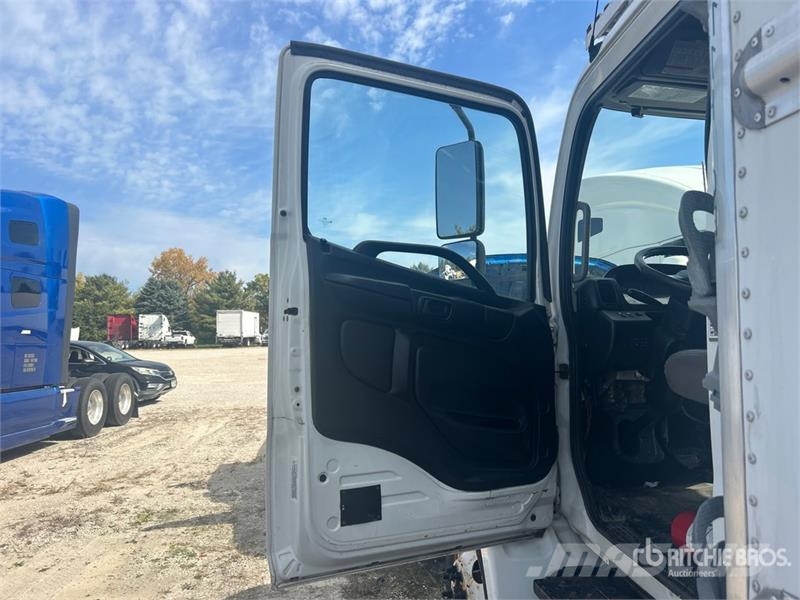 Hino 338 Tovornjaki hladilniki