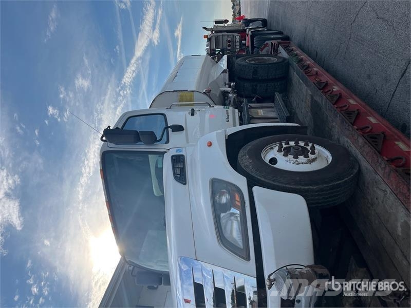 Hino 338 Ūdens mašīnas