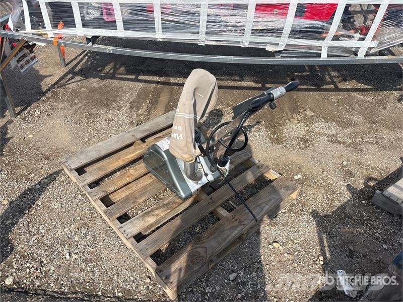 Hire Tech HT81.2 Floor Sander 건설 장비 - 기타