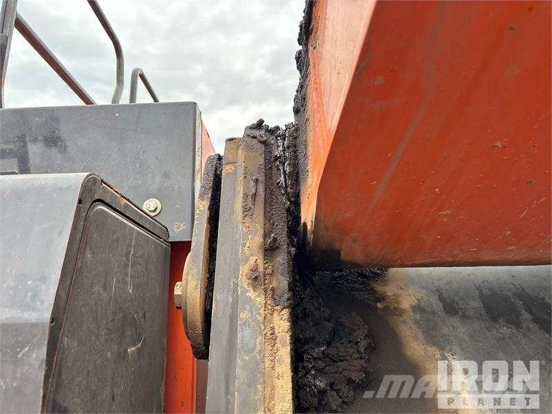 Hitachi ZX350LC-6N Tracked Excavator Crawler excavators
