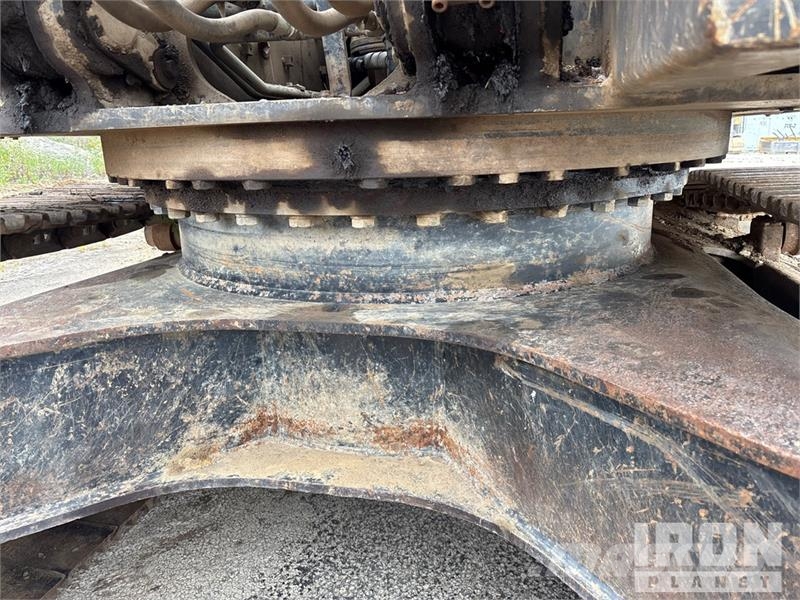 Hitachi ZX350LC-6N Tracked Excavator Crawler excavators