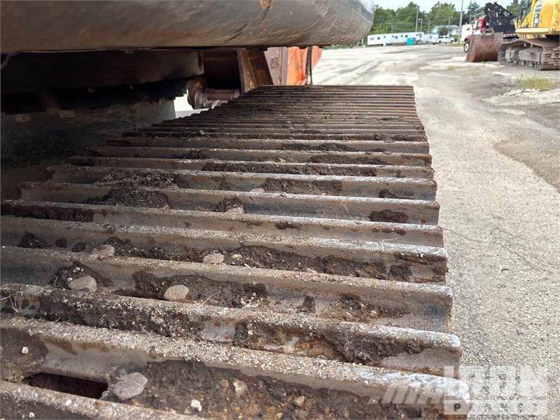 Hitachi ZX350LC-6N Tracked Excavator Crawler excavators
