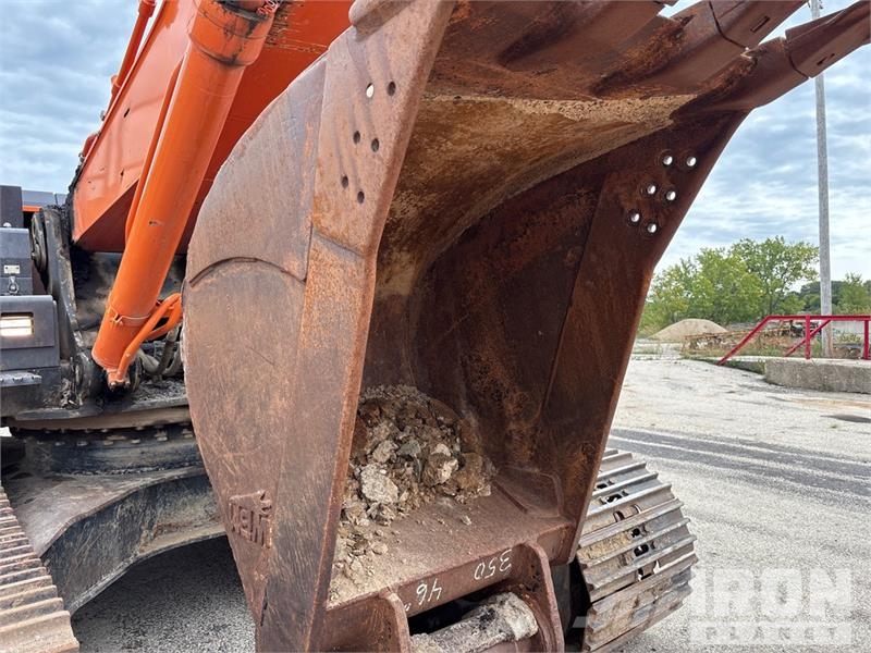 Hitachi ZX350LC-6N Tracked Excavator Crawler excavators