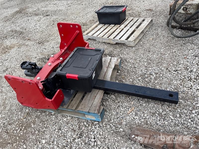 Hitch - Fits Case 540, 620, 645 Agricultura - Outros