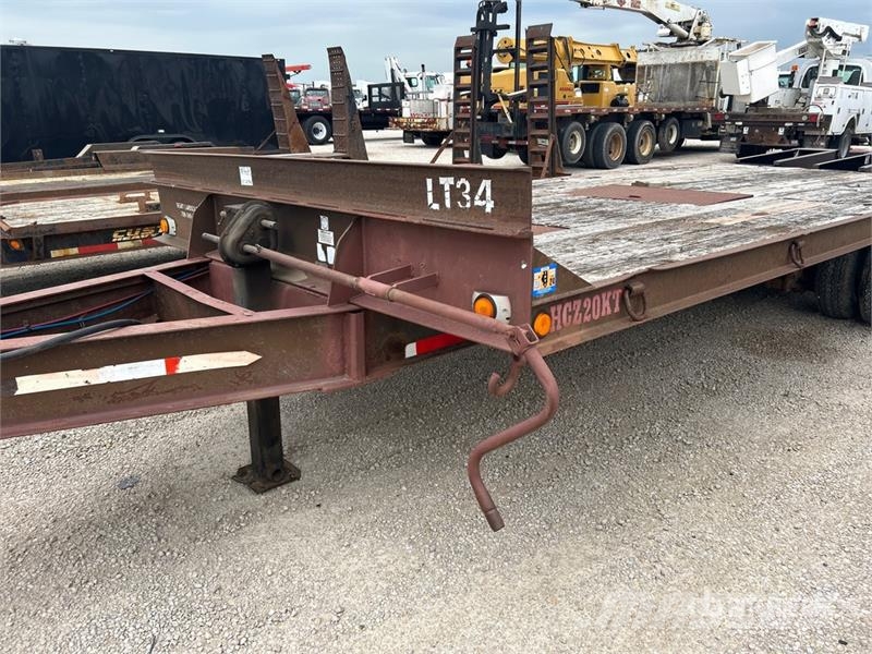 Holden 30 ft T/A Equipment Trailer Car carrier