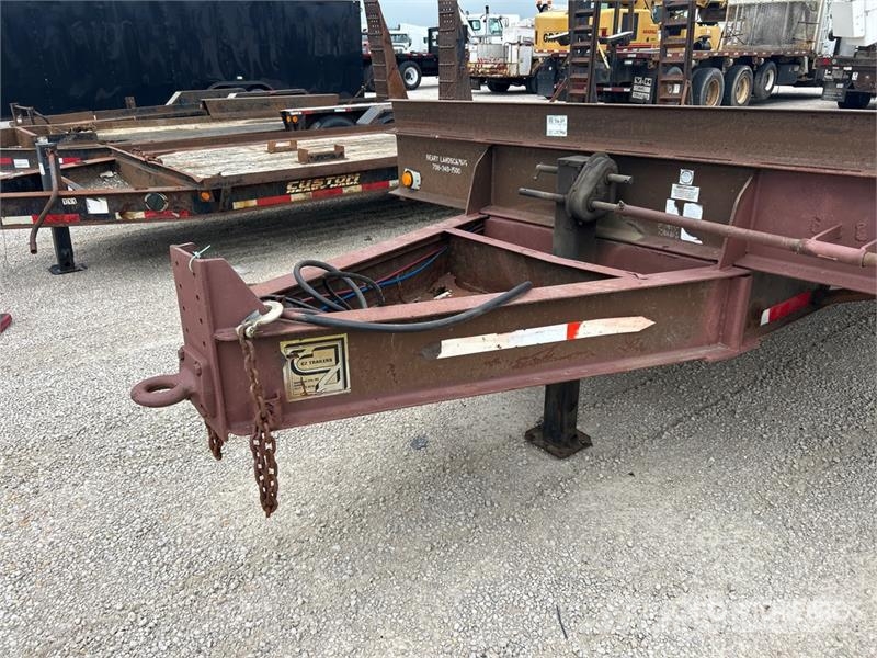 Holden 30 ft T/A Equipment Trailer Car carrier