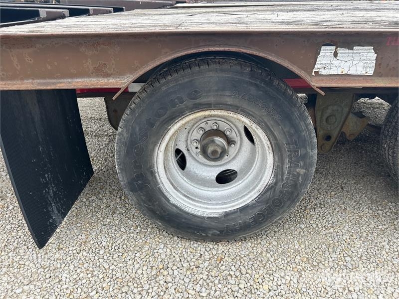Holden 30 ft T/A Equipment Trailer Car carrier
