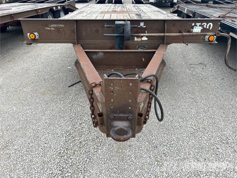 Holden 30 ft T/A Equipment Trailer Car carrier