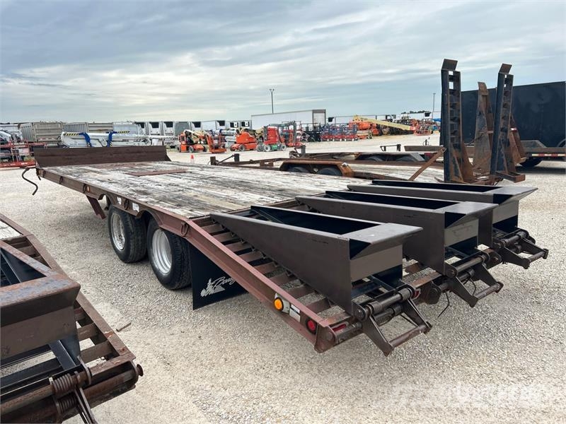 Holden 30 ft T/A Equipment Trailer Car carrier