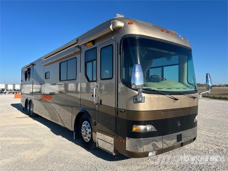 Holiday Rambler Navigator Motor Home Автодома і житлові автопричепи