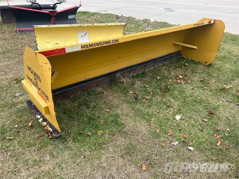 Holmes 12FT 144 in Skid Steer Snow Pusher حراثات ونصول الجليد