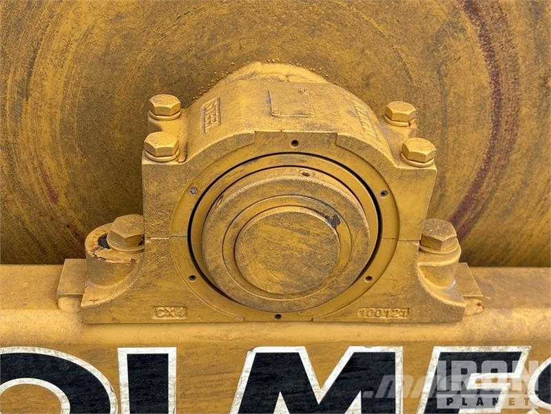 Holmes 60X60 Pull Behind Compactor Aanhangtrilwalsen