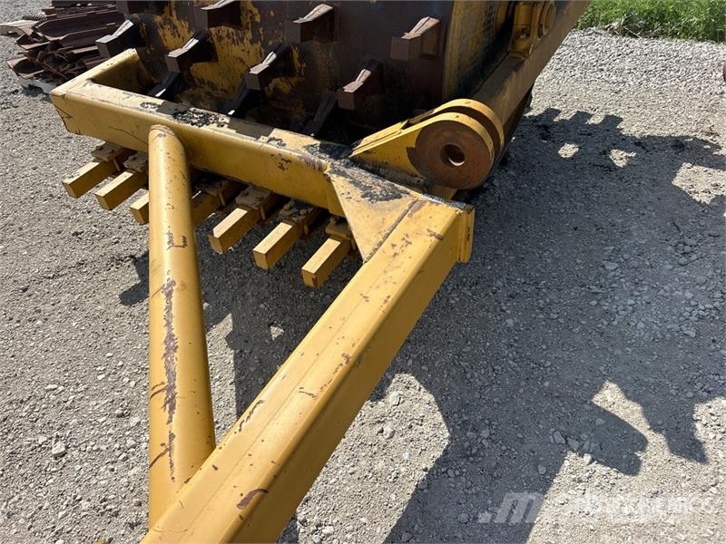 Holmes 60X60 Pull Behind Compactor Aanhangtrilwalsen