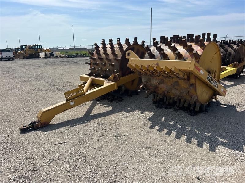 Holmes 60X60 Pull Behind Compactor Aanhangtrilwalsen
