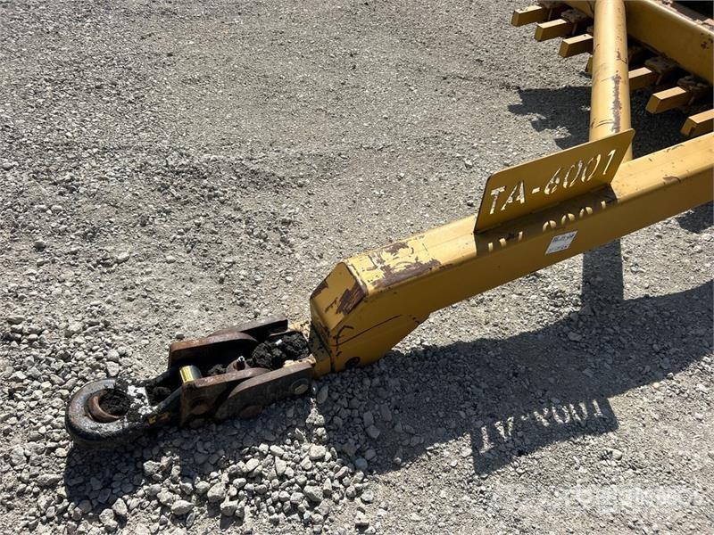 Holmes 60X60 Pull Behind Compactor Aanhangtrilwalsen