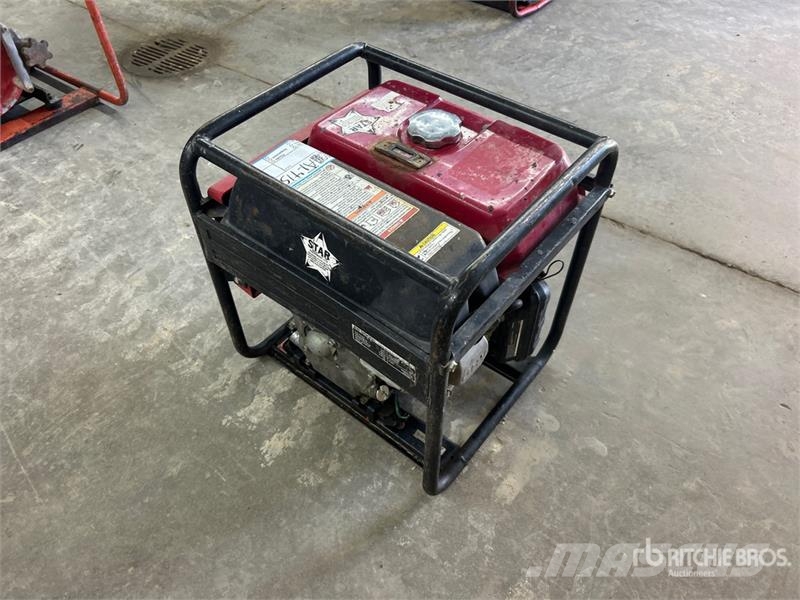 Honda EB3000C 3 kVA Portable Generator Set Egyéb Áramfejlesztők