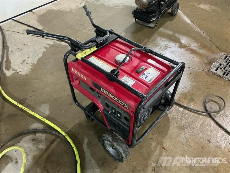Honda EB5000X 5 kW Portable Generator Set Otros generadores