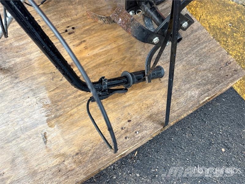 Honda F220K1AT Rototiller Roto drljače i motokultivatori