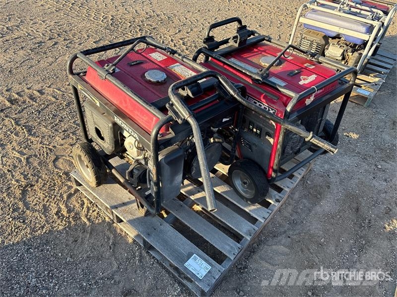 Honda of (2) Honda EB5000X Mobile Generator Set Generatori diesel