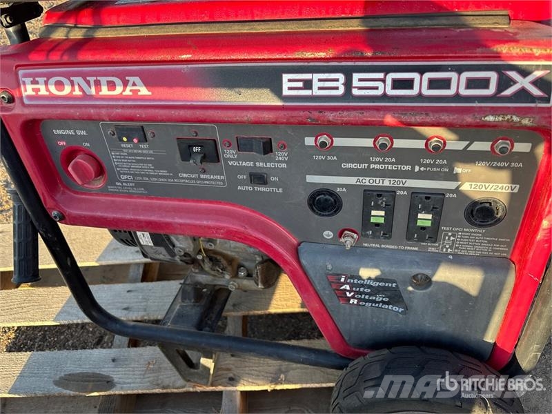 Honda of (2) Honda EB5000X Mobile Generator Set Generatori diesel
