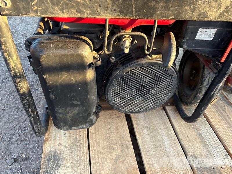 Honda of (2) Honda Generator Set Diiselgeneraatorid