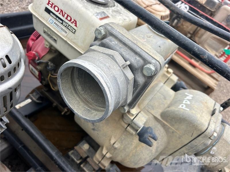 Honda of (2) Honda WT40X Skid-Mounted Water Pump Bombas de agua
