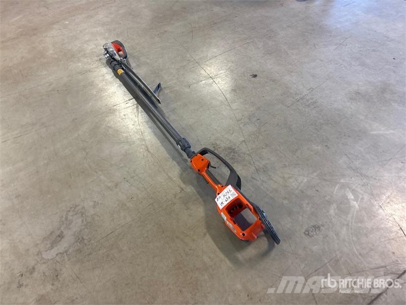 Husqvarna 520iHT4 Electric Hedge Trimmer Sonstige Landmaschinen
