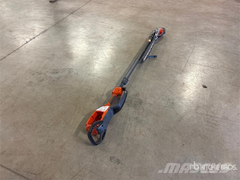 Husqvarna 520iHT4 Electric Hedge Trimmer Sonstige Landmaschinen