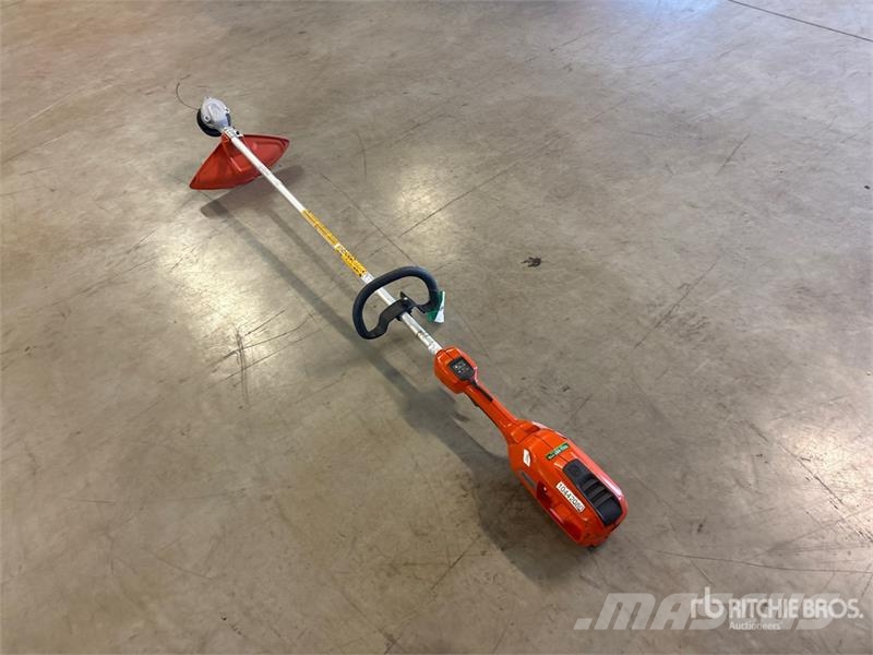 Husqvarna 520iLX Electric String Trimmer Sonstige Landmaschinen