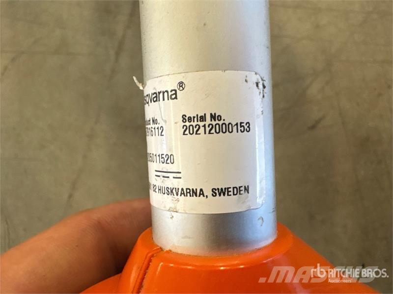 Husqvarna 520iLX Electric String Trimmer Sonstige Landmaschinen